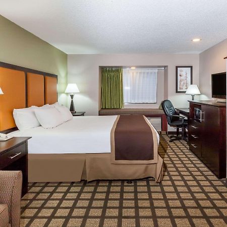 Hotel Baymont By Wyndham Gaylord Esterno foto